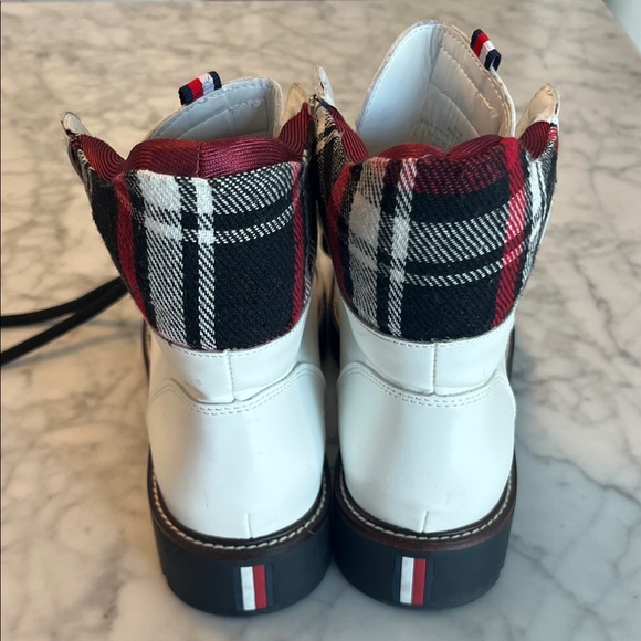 Tommy Hilfiger Women’s White and Red Combat Boots Size 9 1/2 - Picture 4 of 8